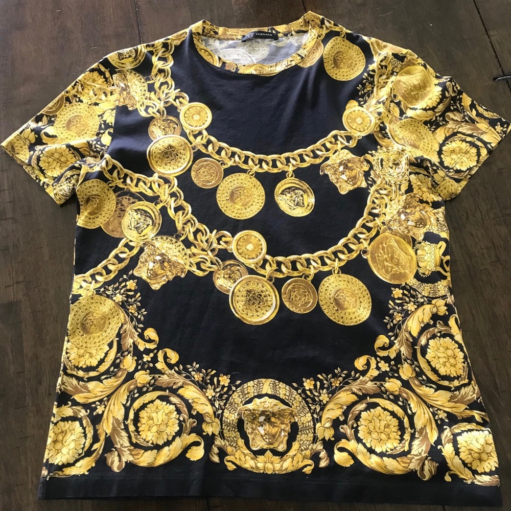Men’s Versace T-shirt